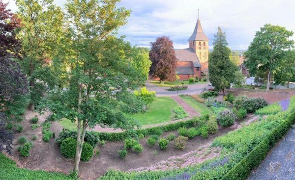 Hotel Burg Wassenberg Esterno foto