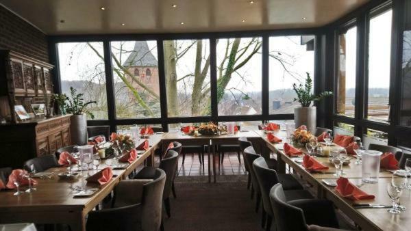 Hotel Burg Wassenberg Esterno foto